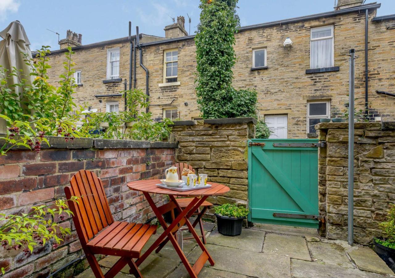 Salts Mill Workers Cottage Shipley  Bagian luar foto